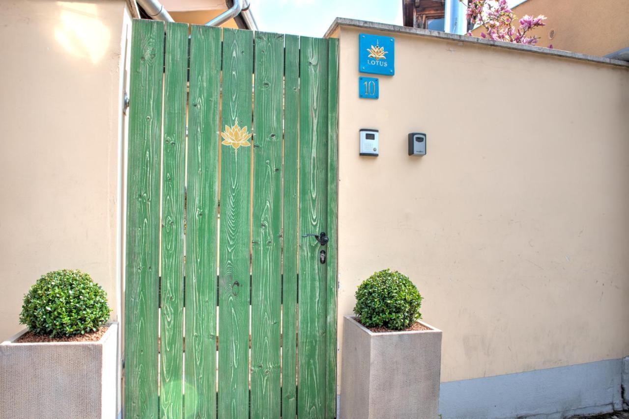 Lotus Apartment Szentendre Luaran gambar